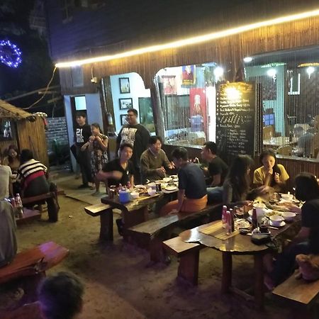 Soe Ko Ko Beach House & Restaurant Ngwesaung Bagian luar foto