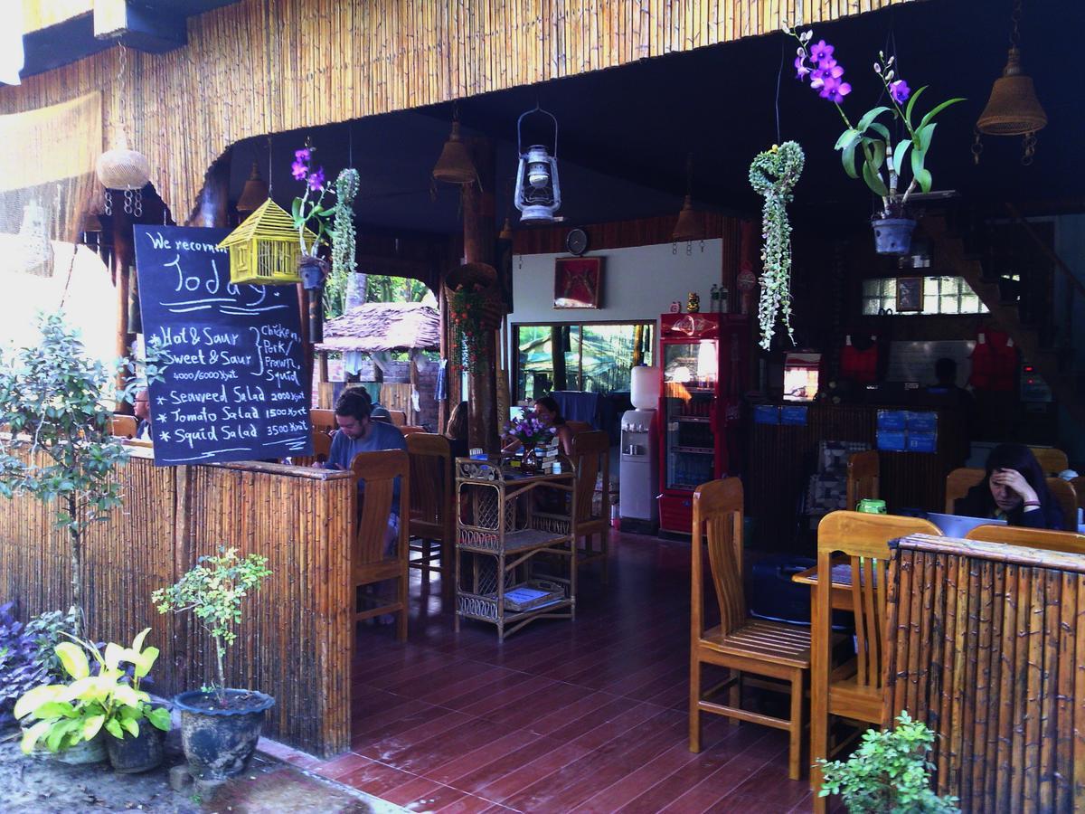 Soe Ko Ko Beach House & Restaurant Ngwesaung Bagian luar foto