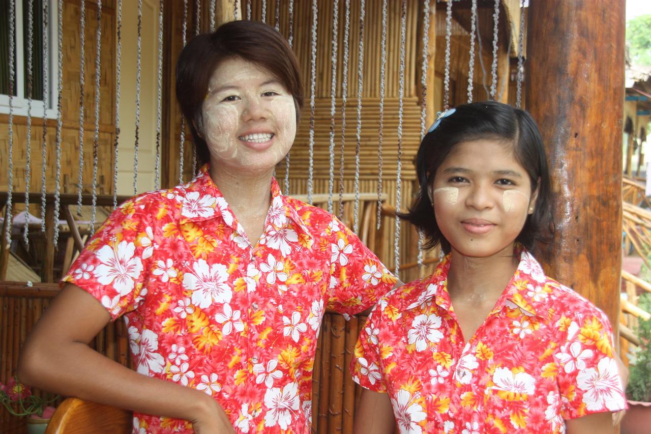 Soe Ko Ko Beach House & Restaurant Ngwesaung Bagian luar foto